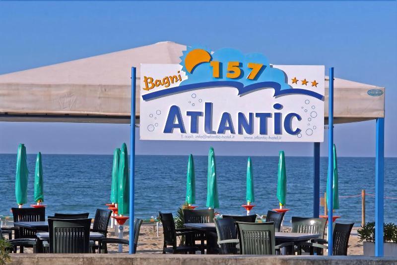 Hotel Atlantic Σενιγκάλια Εξωτερικό φωτογραφία