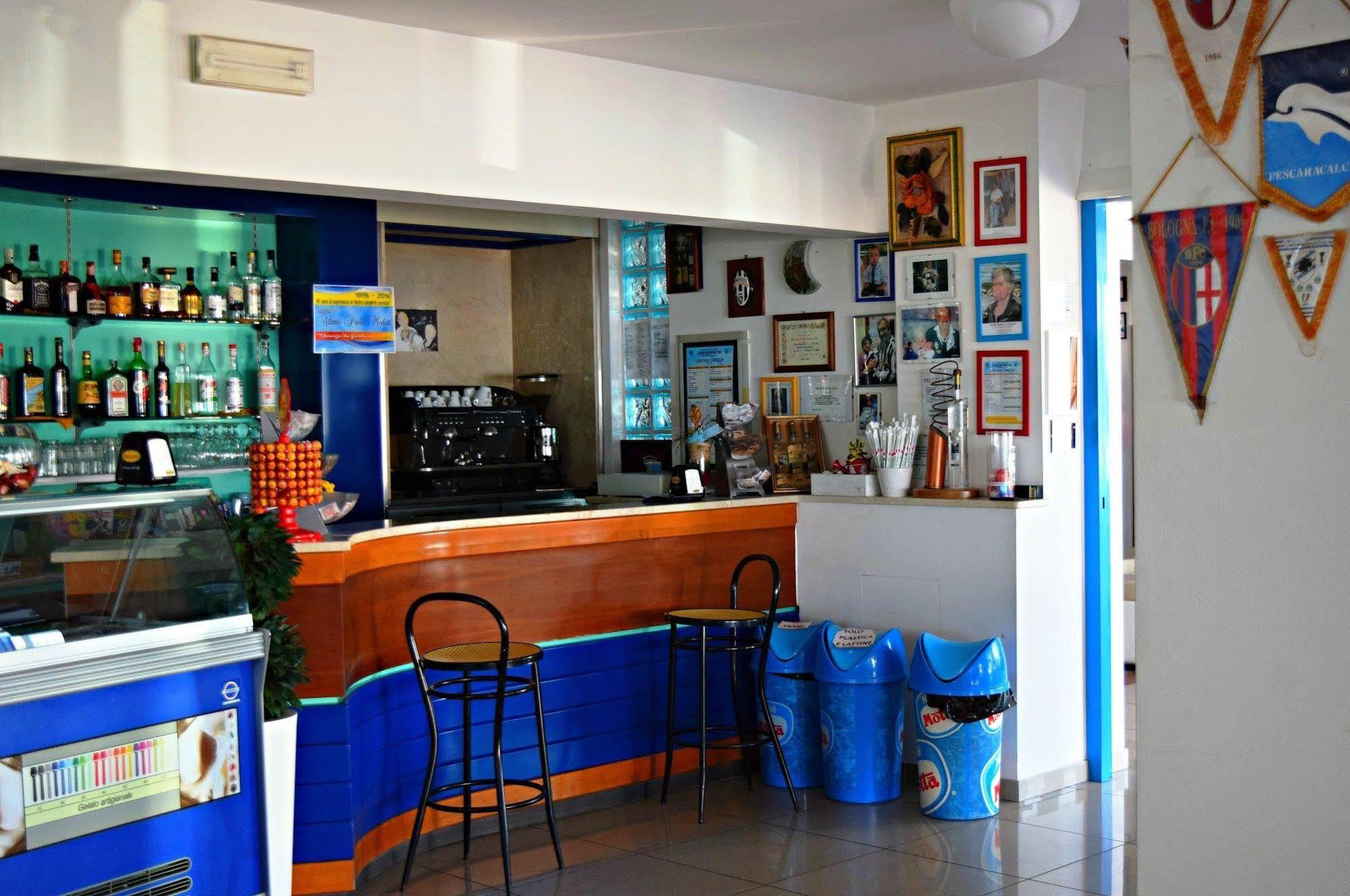 Hotel Atlantic Σενιγκάλια Εξωτερικό φωτογραφία